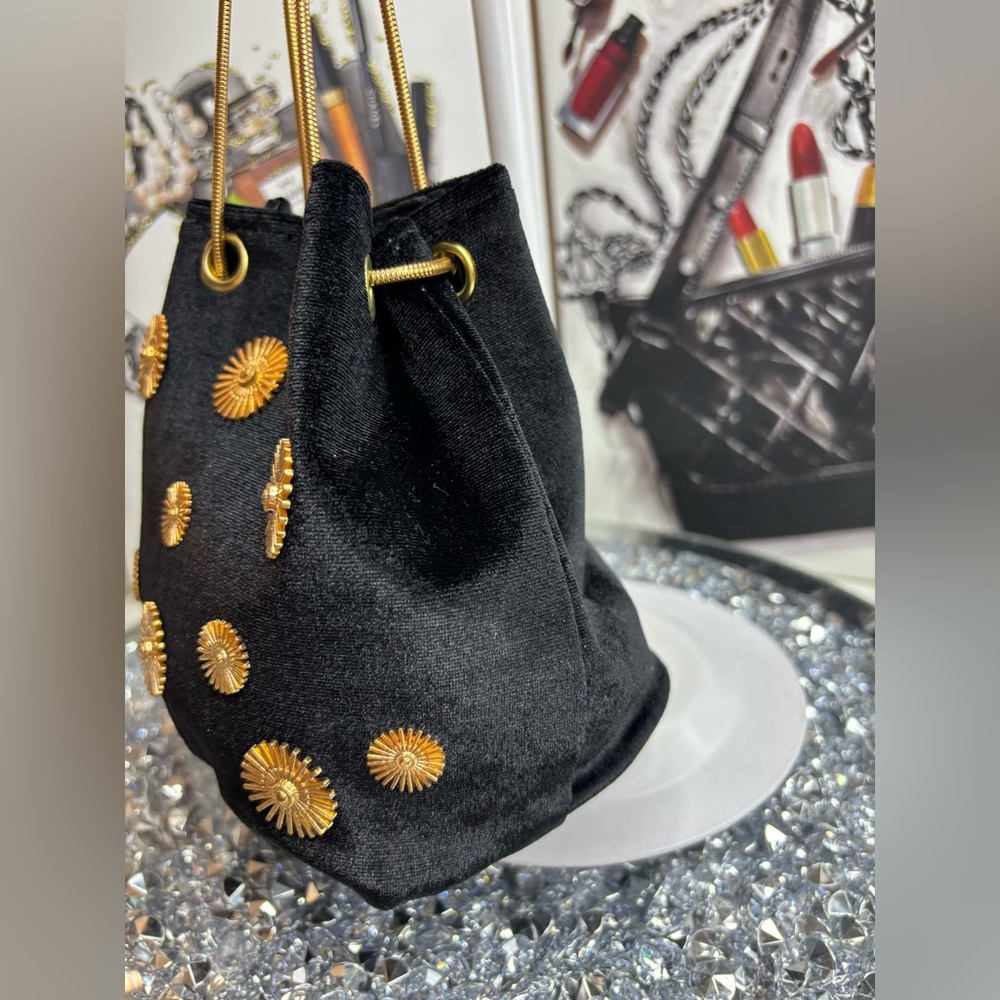 Embellished Velvet Bucket Bag NIP - Picture 10 of 13